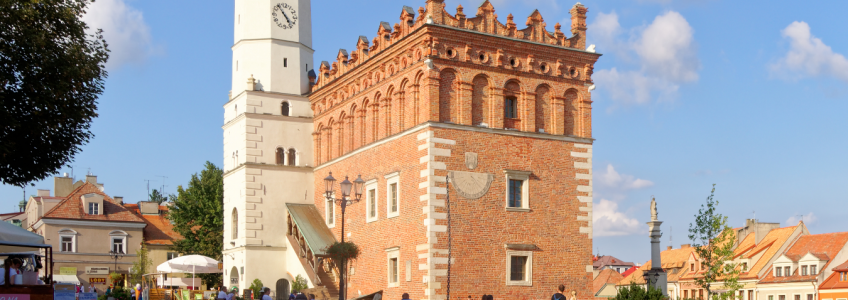 SANDOMIERZ polonia pg travel expeditions