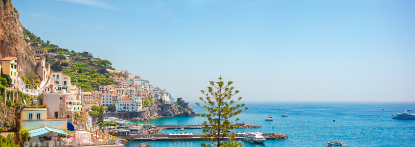 amalfi italy pg travel expeditions